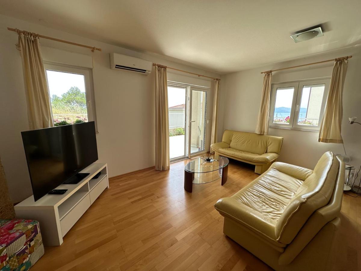 Aurora Luxury Apartment Трогир Экстерьер фото