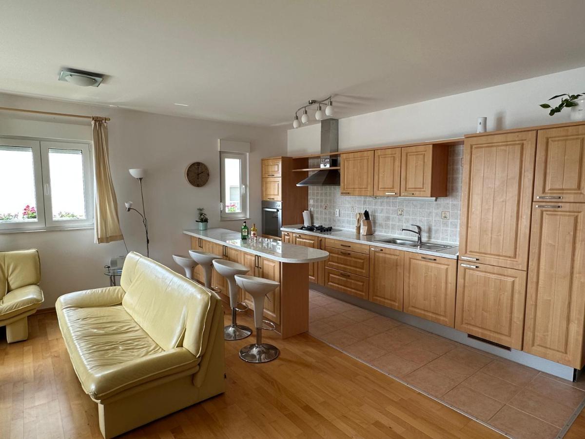 Aurora Luxury Apartment Трогир Экстерьер фото